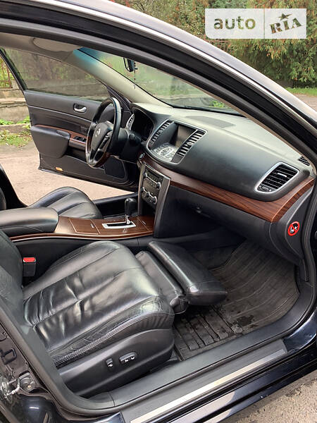 Седан Nissan Teana 2010 в Львові