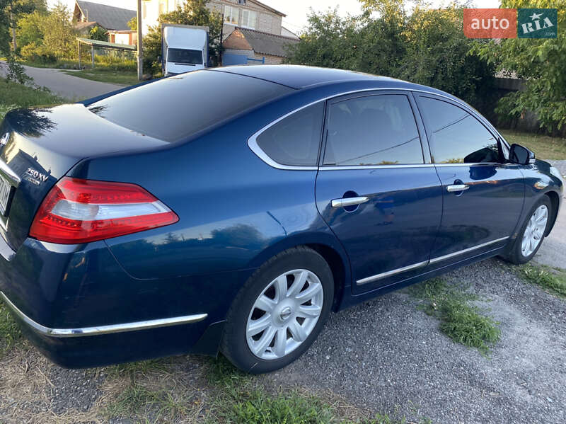 Седан Nissan Teana 2008 в Днепре