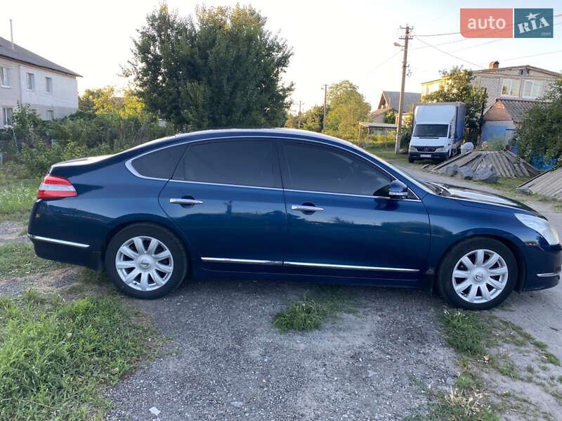 Седан Nissan Teana 2008 в Днепре