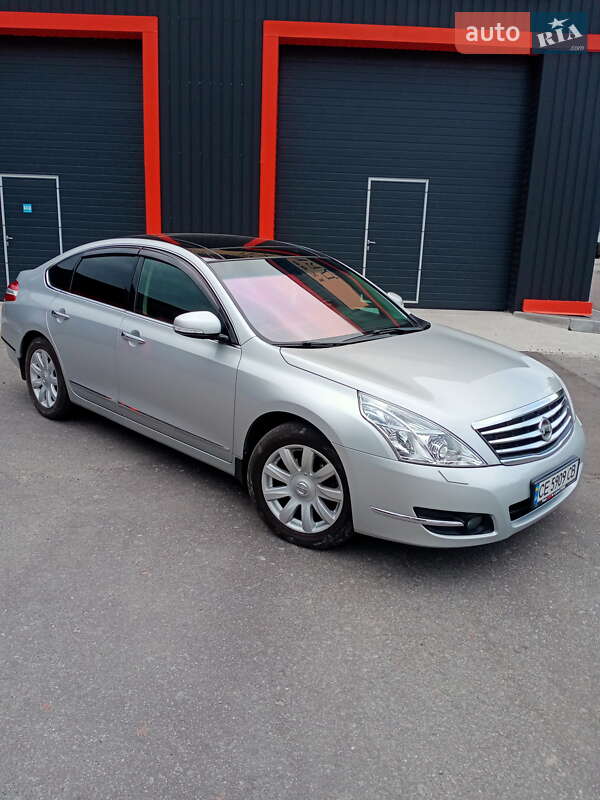 Седан Nissan Teana 2009 в Броварах