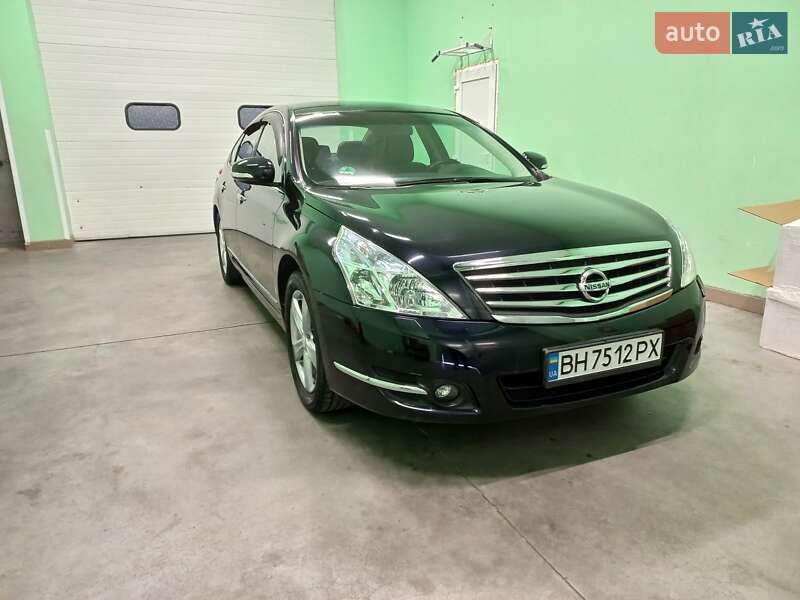 Седан Nissan Teana 2011 в Одесі