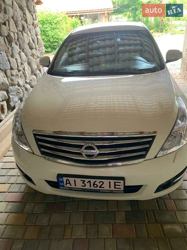 Седан Nissan Teana 2008 в Мукачевому