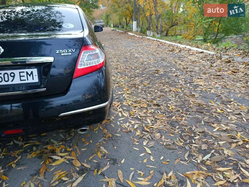 Седан Nissan Teana 2012 в Киеве