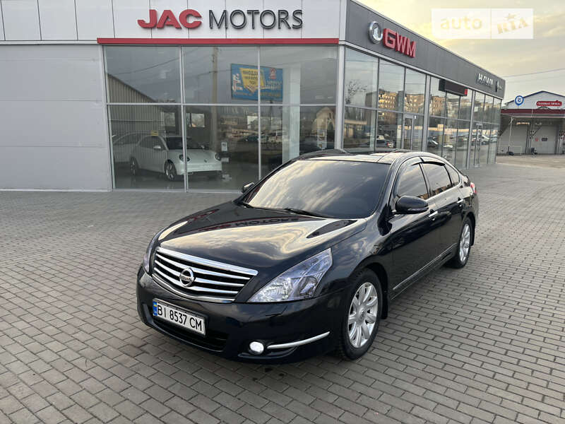 Седан Nissan Teana 2008 в Полтаве