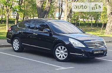 Седан Nissan Teana 2009 в Николаеве