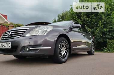 Седан Nissan Teana 2013 в Житомире