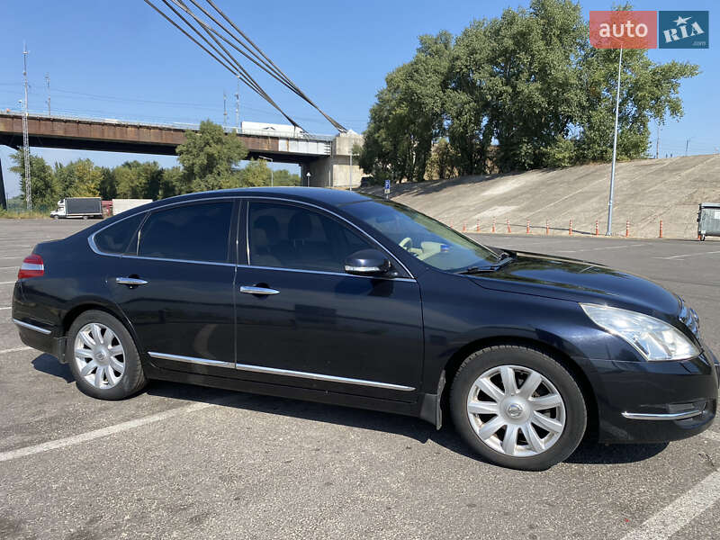 Седан Nissan Teana 2008 в Києві