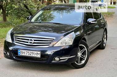 Седан Nissan Teana 2010 в Одессе