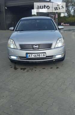 Седан Nissan Teana 2007 в Калуше