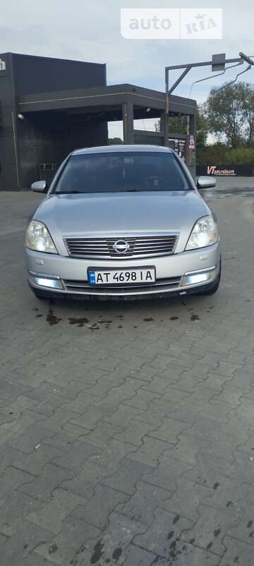 Седан Nissan Teana 2007 в Калуше