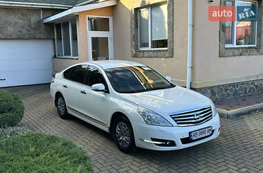 Седан Nissan Teana 2013 в Виннице