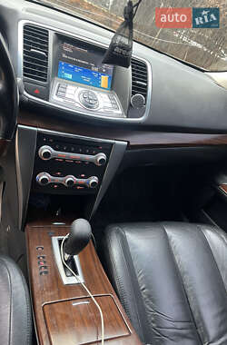 Седан Nissan Teana 2010 в Киеве