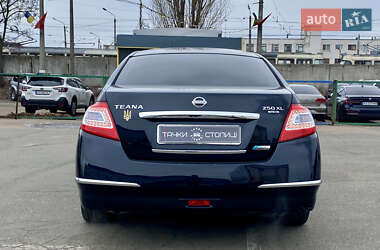 Седан Nissan Teana 2013 в Києві