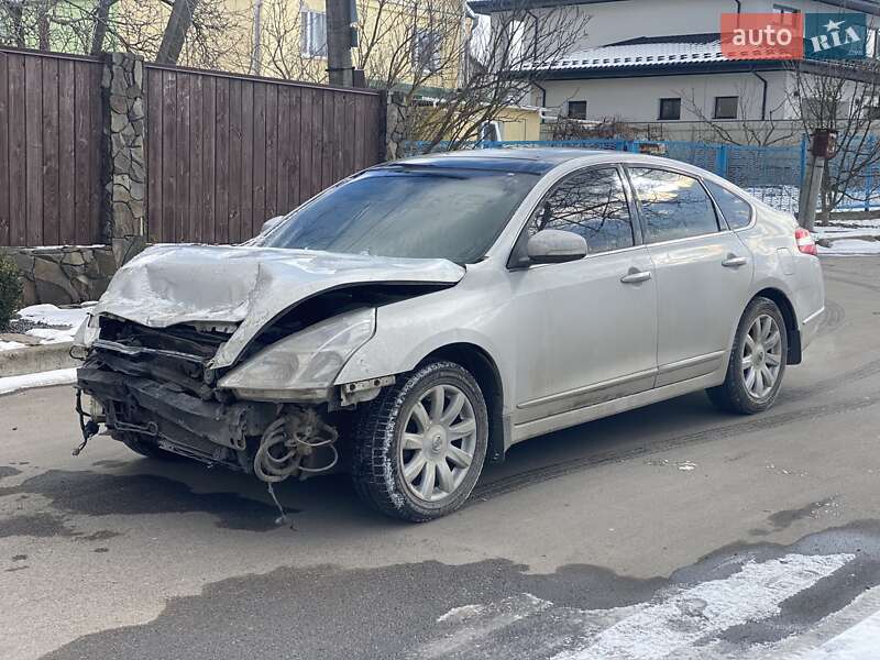 Седан Nissan Teana 2008 в Хмельницком