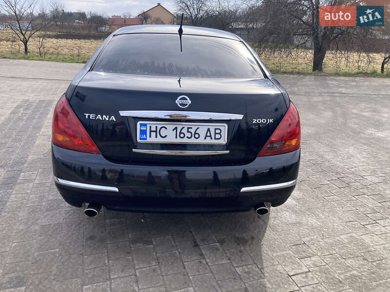 Седан Nissan Teana 2007 в Львове