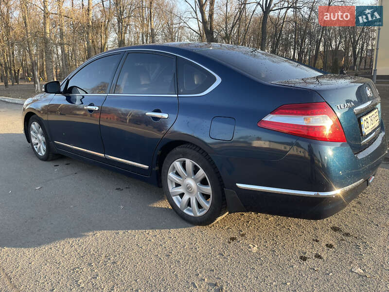 Седан Nissan Teana 2008 в Прилуках