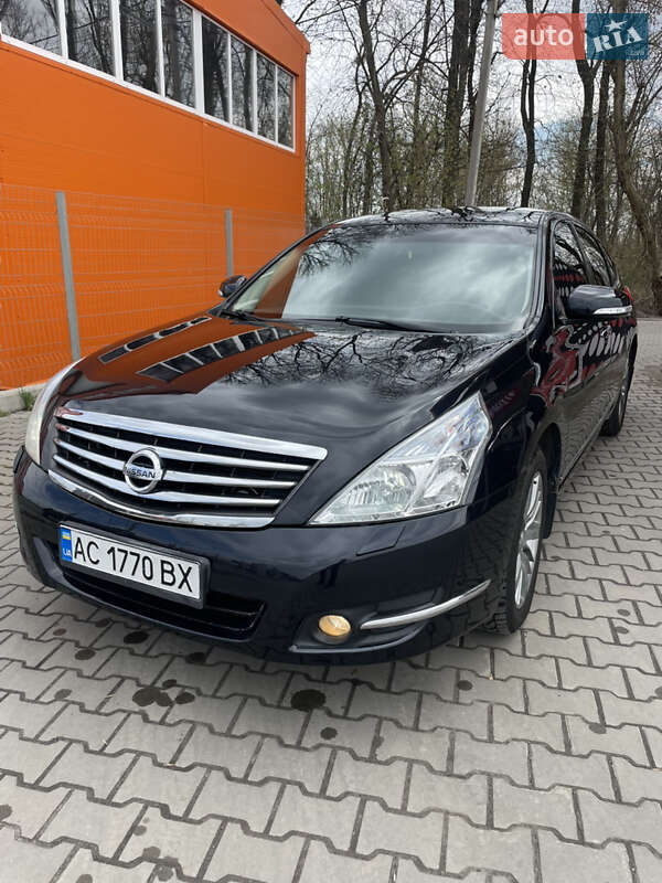 Седан Nissan Teana 2012 в Луцьку