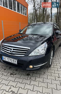 Седан Nissan Teana 2012 в 