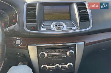 Седан Nissan Teana 2010 в 