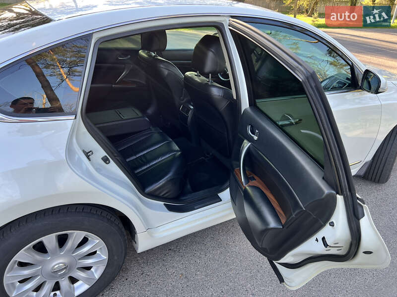 Седан Nissan Teana 2012 в Черкасах