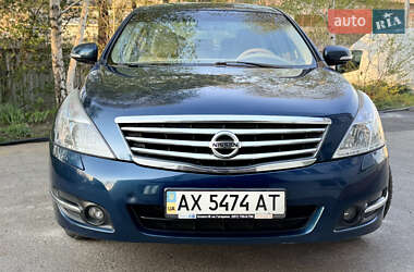 Седан Nissan Teana 2012 в 