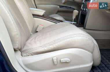 Седан Nissan Teana 2012 в 