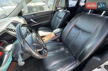 Седан Nissan Teana 2010 в 