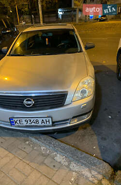 Седан Nissan Teana 2006 в 