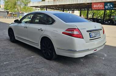 Седан Nissan Teana 2011 в 