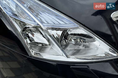 Седан Nissan Teana 2012 в 