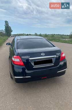 Седан Nissan Teana 2008 в 
