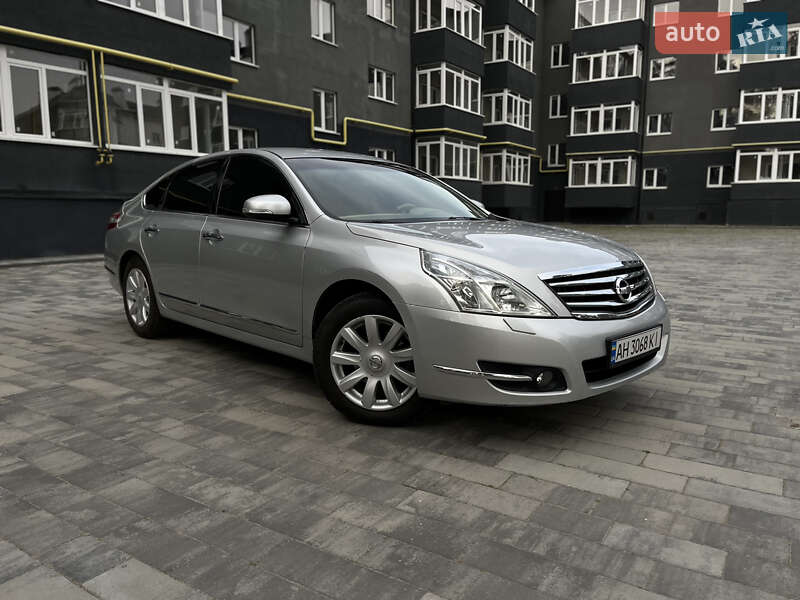 Седан Nissan Teana 2008 в Сумах