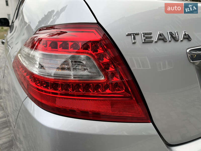Седан Nissan Teana 2008 в Сумах