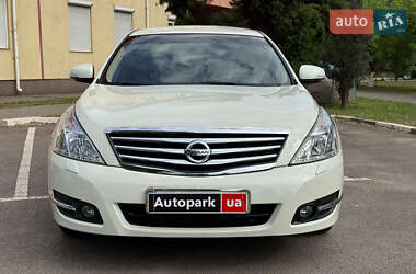 Седан Nissan Teana 2012 в 