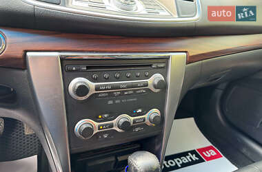 Седан Nissan Teana 2012 в 