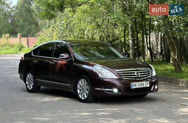 Седан Nissan Teana 2008 в 