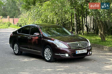 Седан Nissan Teana 2008 в 