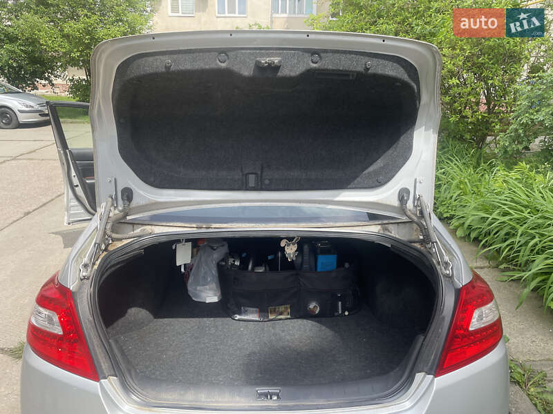 Седан Nissan Teana 2008 в Ивано-Франковске