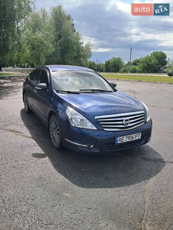 Седан Nissan Teana 2008 в Днепре