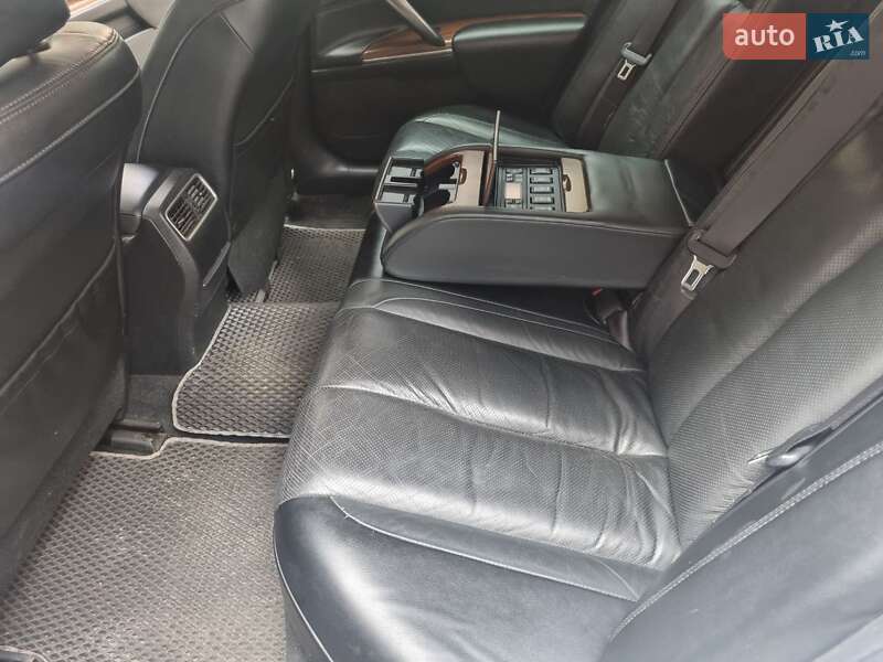 Седан Nissan Teana 2010 в Львове