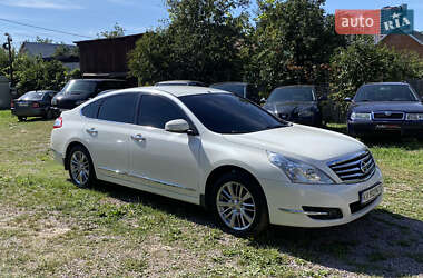Седан Nissan Teana 2013 в Киеве