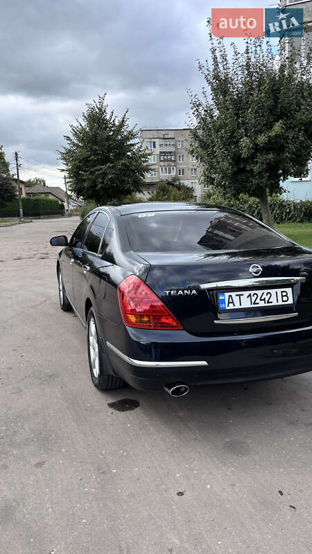 Седан Nissan Teana 2008 в Ивано-Франковске