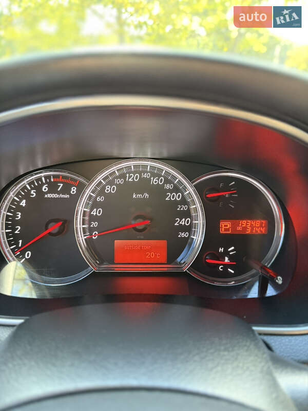 Седан Nissan Teana 2010 в Кропивницком