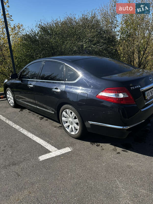 Седан Nissan Teana 2008 в Харькове