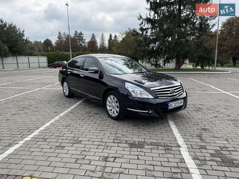Седан Nissan Teana 2010 в Луцке фото Седан Nissan Teana 2010 в Луцке