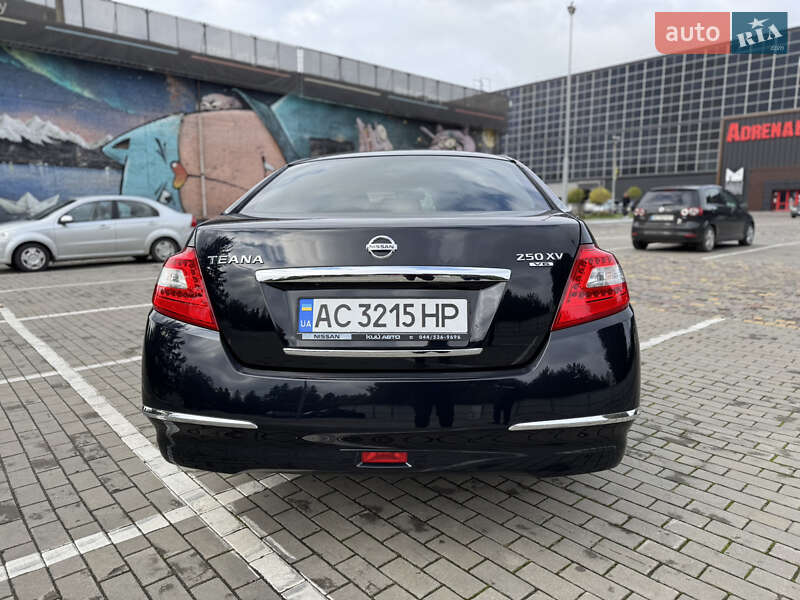 Седан Nissan Teana 2010 в Луцке фото 14 Седан Nissan Teana 2010 в Луцке
