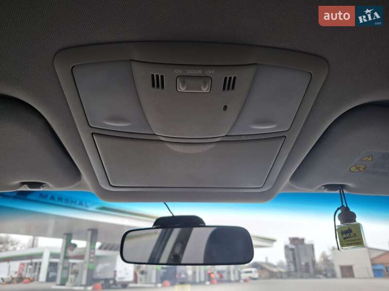 Седан Nissan Teana 2011 в Житомире