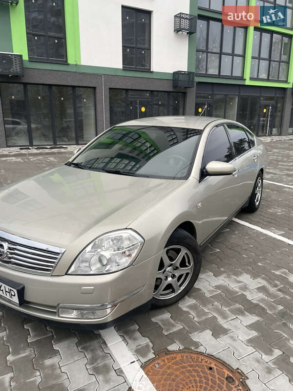 Седан Nissan Teana 2007 в Вараші