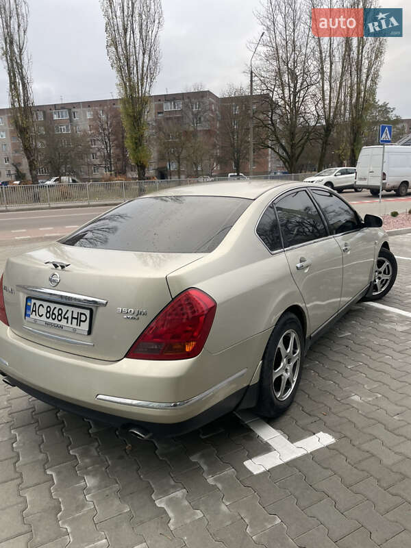 Седан Nissan Teana 2007 в Вараші