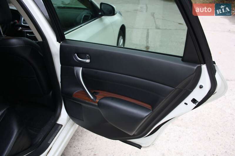 Седан Nissan Teana 2012 в Киеве фото 16 Седан Nissan Teana 2012 в Киеве